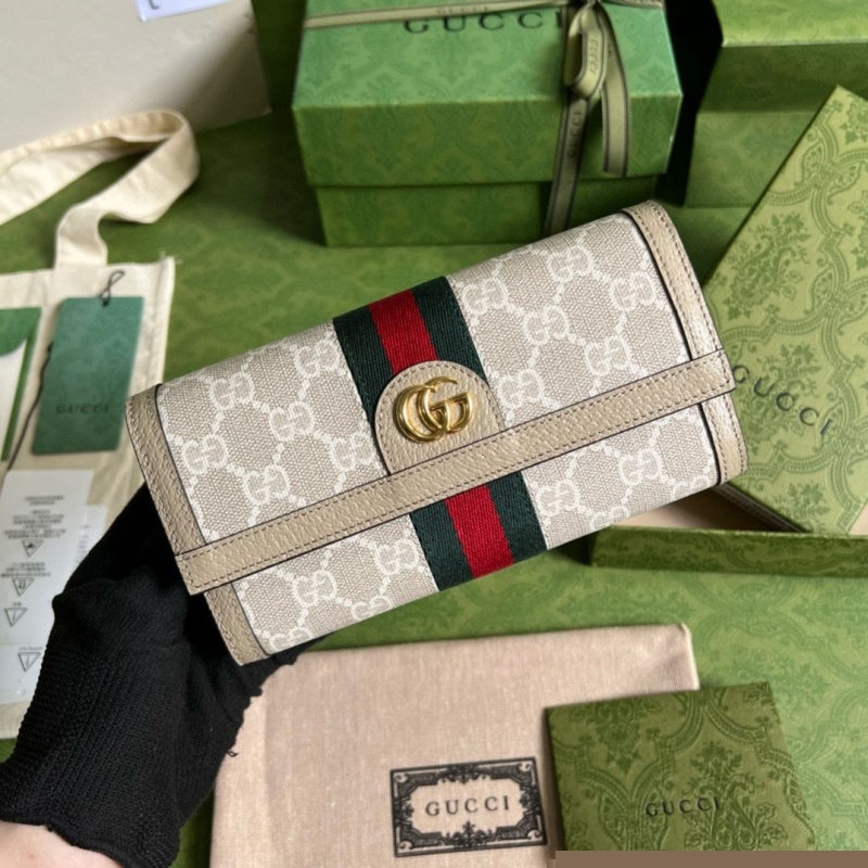 G*u*i wallets & purse